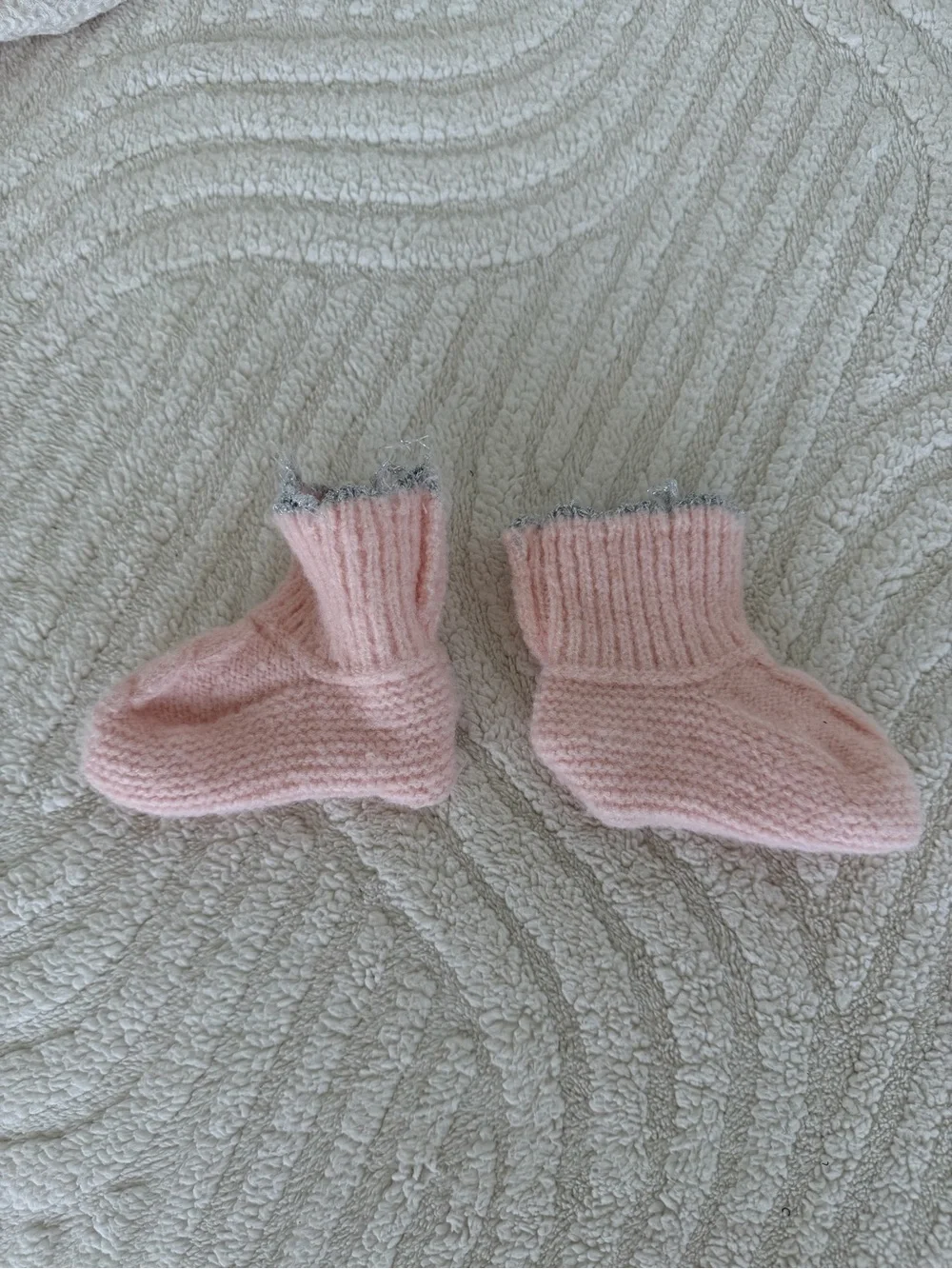 Soft Knit Baby Socks - Pink/ new  - newborn/0-6 M